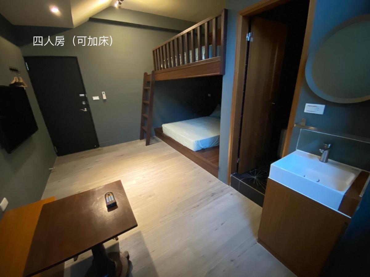 良文旅2館ryou Hotel Vintage - II Tainan Exterior foto